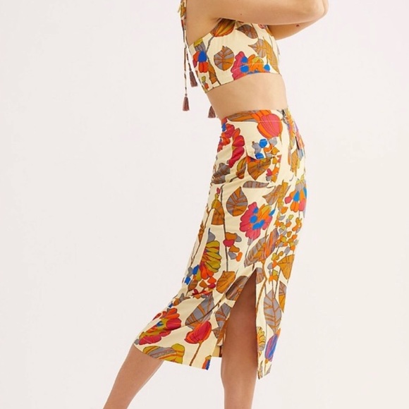 Free People Bright & Bold Set - Picture 5 of 7